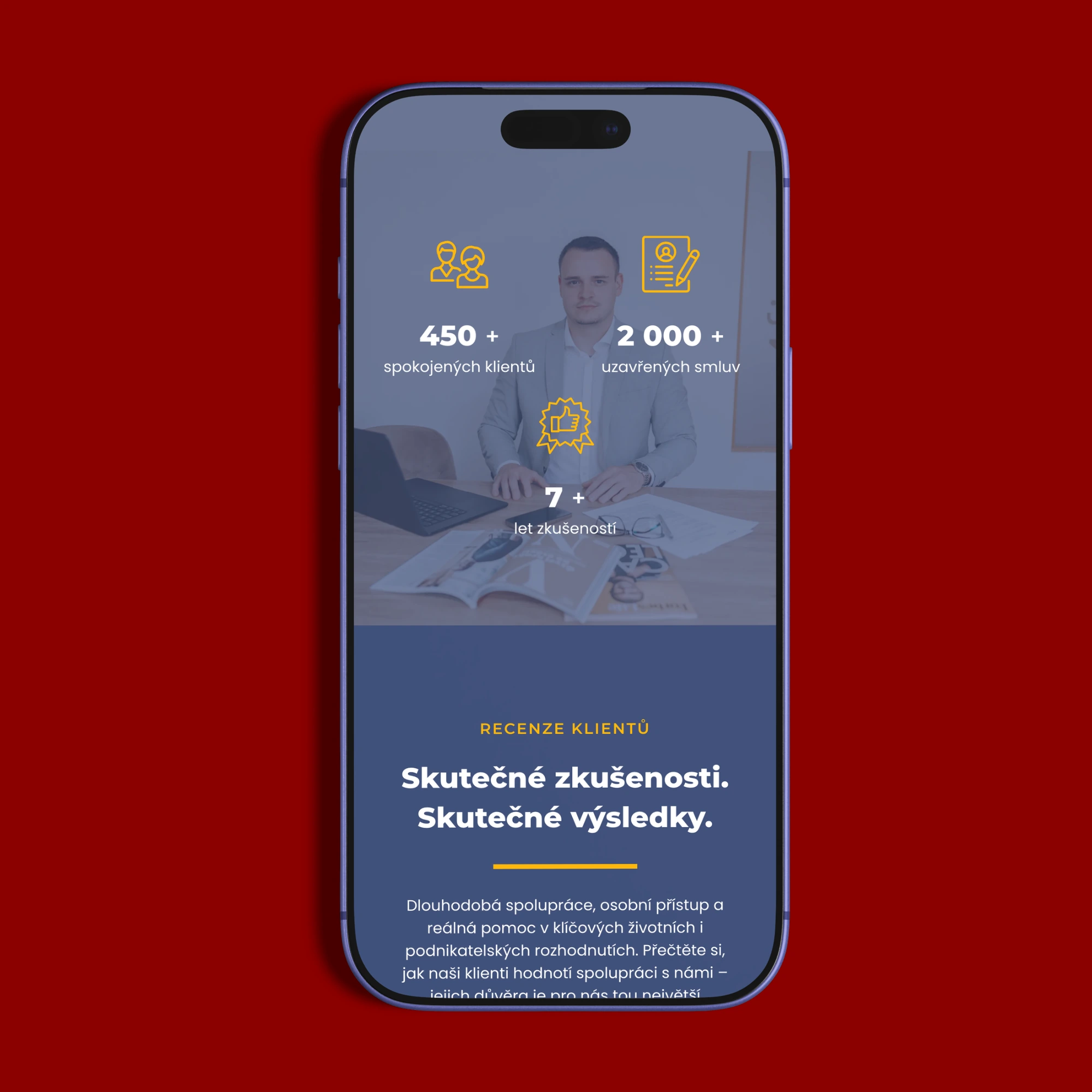 Mobilní verze webu Patrika Štadlera na iPhonu s počtem spokojených klientů, uzavřených smluv a let zkušeností